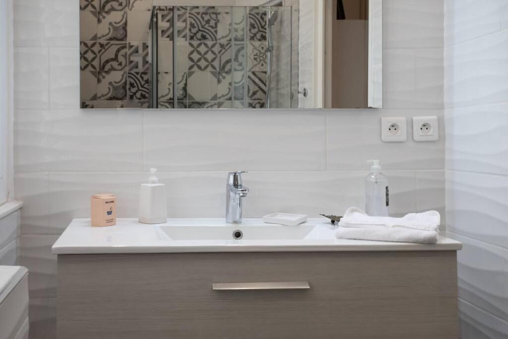 #22 Emma Suite 2Bdr Balcony Center Town 2Mins Tramway 니스 외부 사진